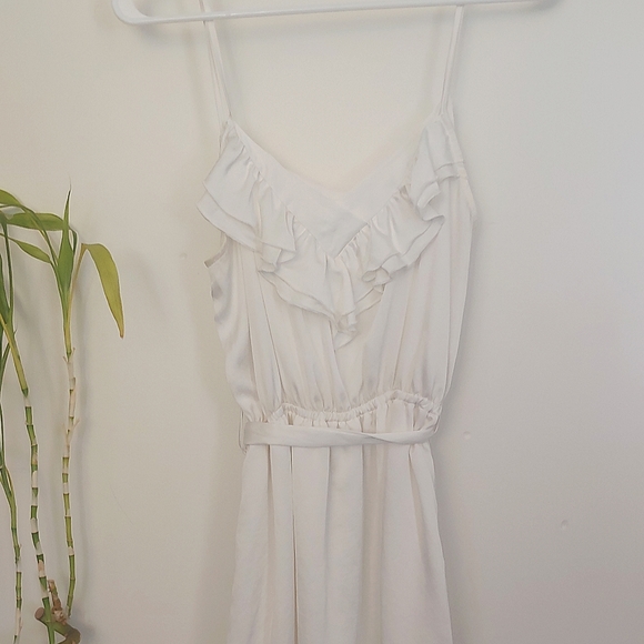 Silky White Ruffled Mini Dress, soft spring summer - Picture 2 of 10